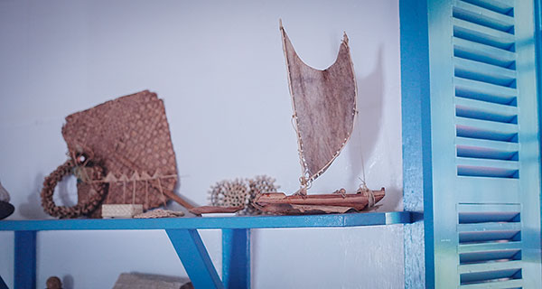 image of model of Hawaiian outrigger at Baldwin Home museum